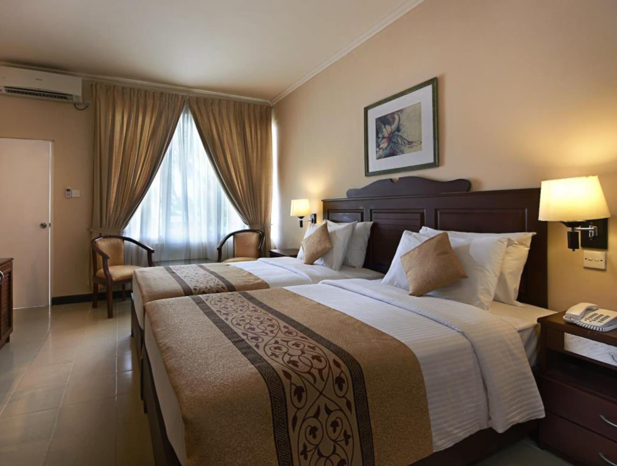 Berjaya Hotel Colombo Dehiwala-Mount Lavinia Exteriör bild