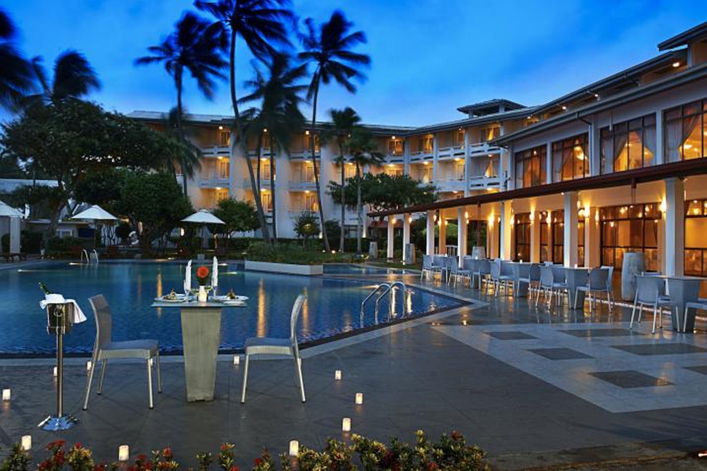 Berjaya Hotel Colombo Dehiwala-Mount Lavinia Exteriör bild