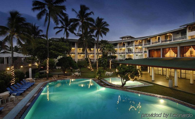 Berjaya Hotel Colombo Dehiwala-Mount Lavinia Exteriör bild