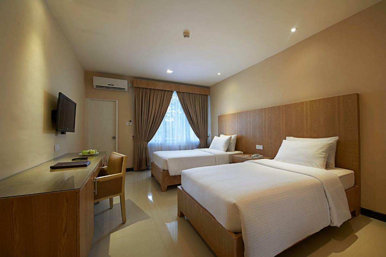 Berjaya Hotel Colombo Dehiwala-Mount Lavinia Exteriör bild