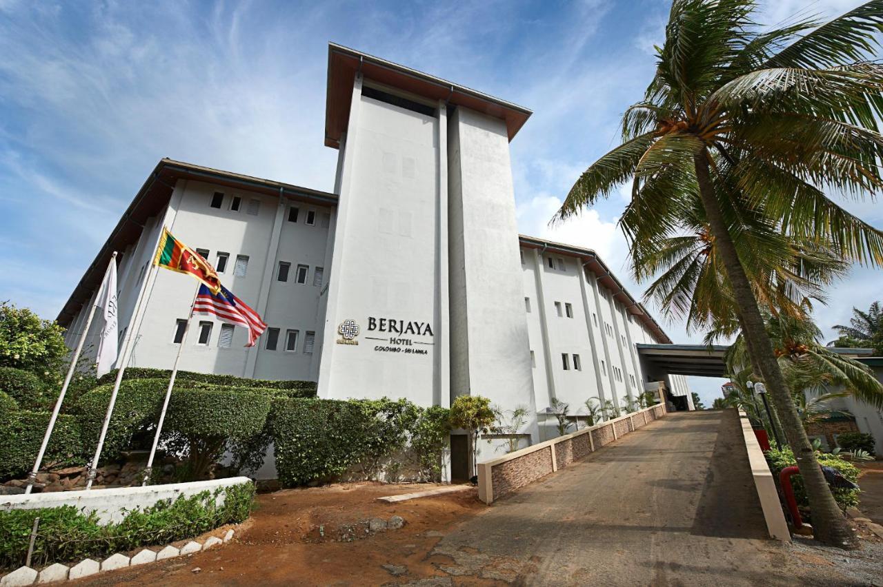 Berjaya Hotel Colombo Dehiwala-Mount Lavinia Exteriör bild